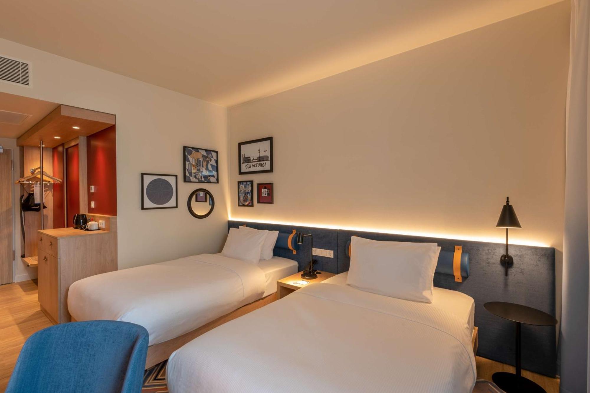 Hampton By Hilton North 3*